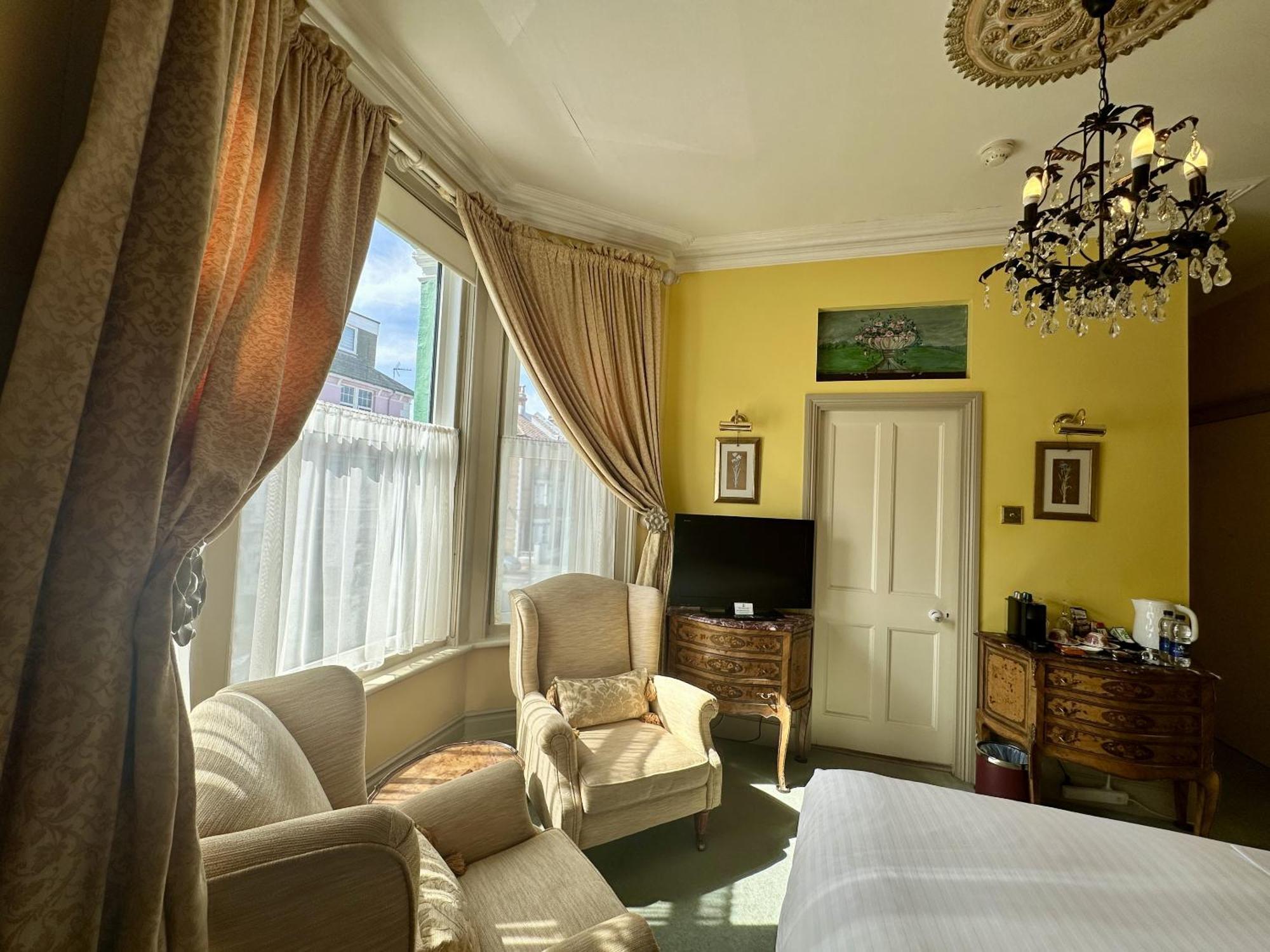 Albert & Victoria Guest House Eastbourne Ruang foto